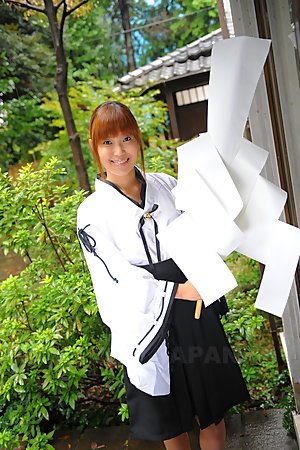 Nice Yuuno Hoshi teases and poses for camera