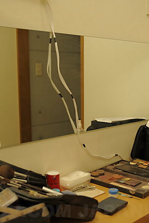 Cute Yurina gets ready in the dressing room